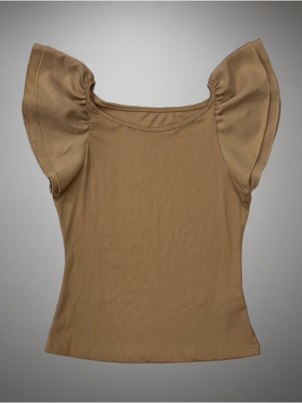 🪽 Emery Rose Ribbed Flutter Sleeve Top in Camel~Women’s Sz Sm~Versatile Design